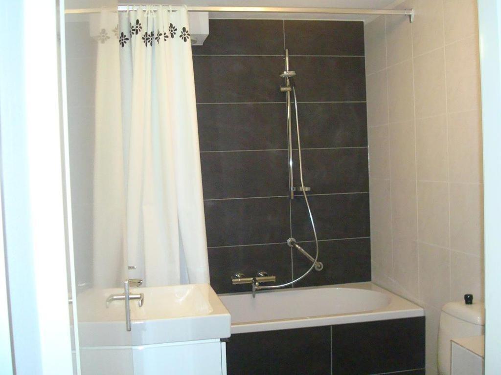 De Kapershut Apartman Hollum  Kültér fotó